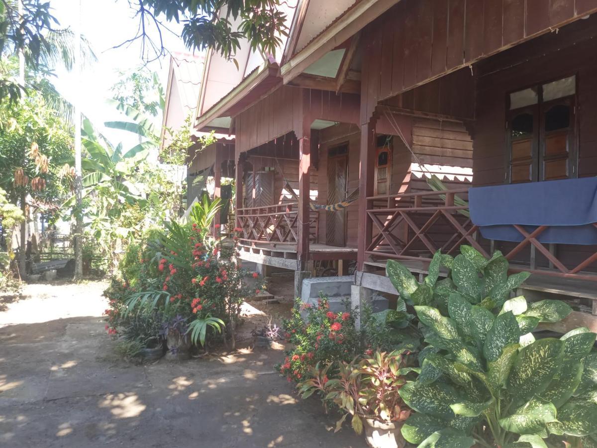 Hotel Kulap Kao Bungalow Ban Seme Lai Esterno foto